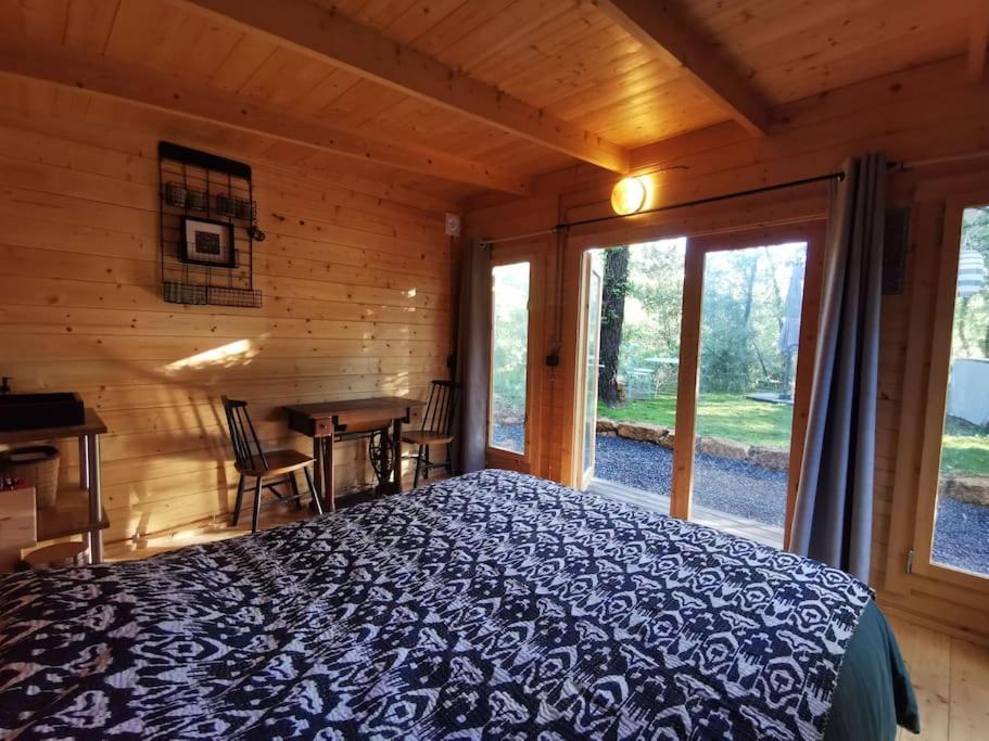 Cabanon Dans Un Ecrin De Verdure 칼리앙 외부 사진